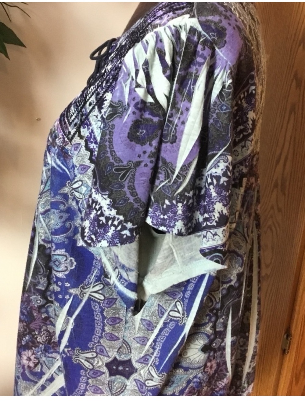 Roz & Ali Women’s 1X Paisley Lace Back Peasant Blouse - Picture 12 of 16